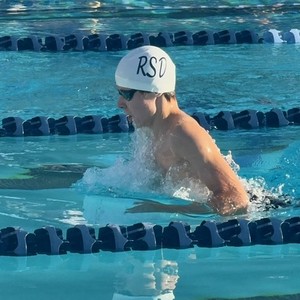 Reid racing breaststroke for Rancho San Dieguito